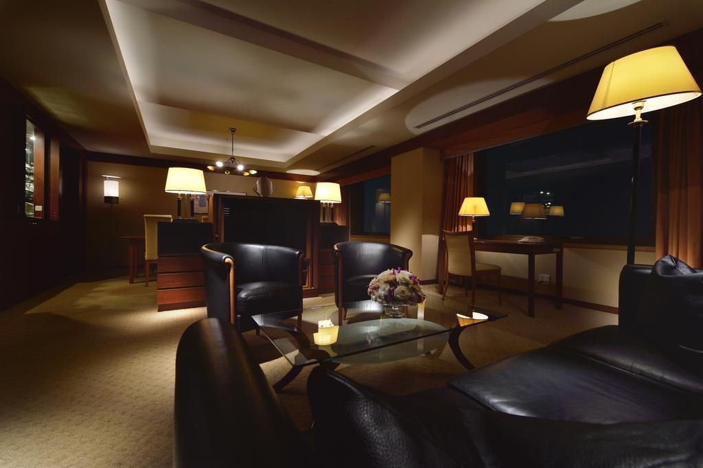 Royal Pines Hotel Urawa Szaitama Kültér fotó
