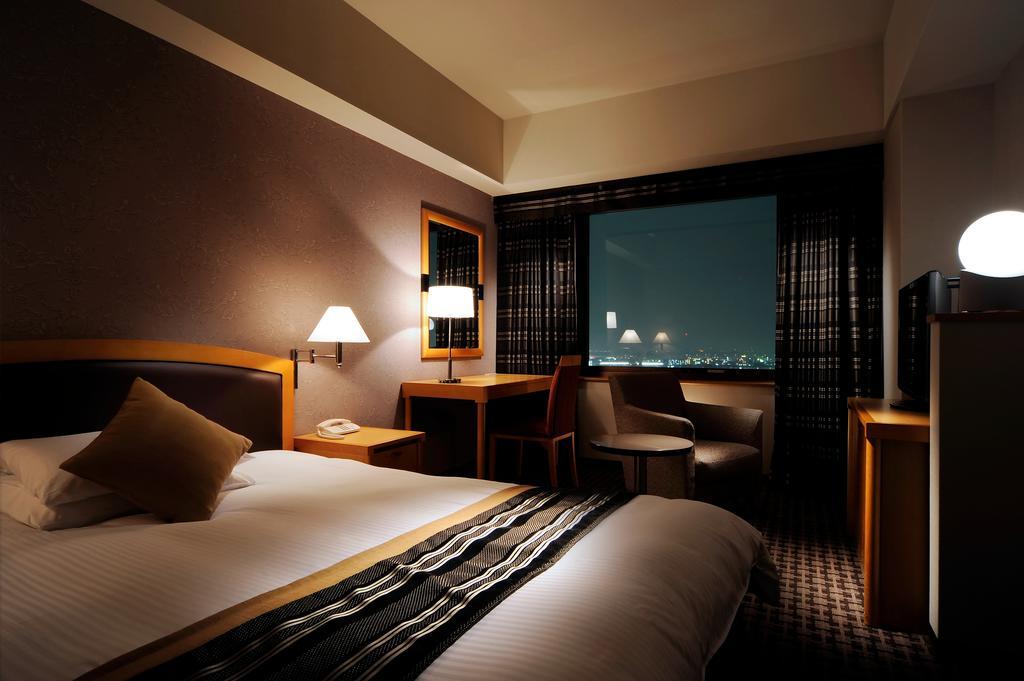 Royal Pines Hotel Urawa Szaitama Kültér fotó
